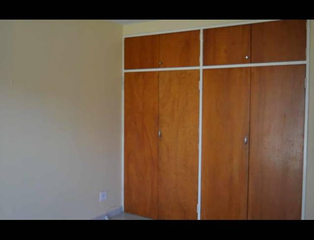 1 BEDROOM APARTMENT FOR SALE IN NEW REDRUTH